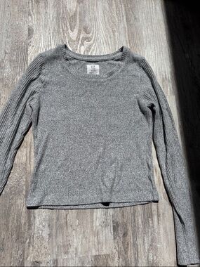 GAP Teen Gray Ribbed Crewneck Long Sleeve Top